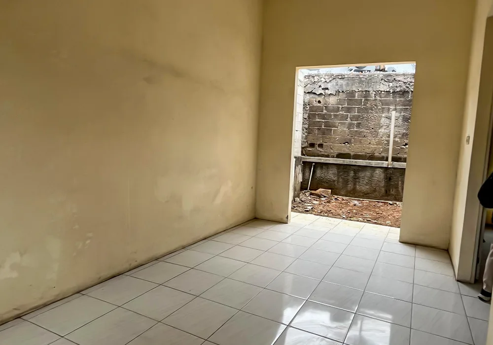RUMAH CLUSTER 1 LANTAI (D-10) - TAMBUN JTII06-4 - foto 2
