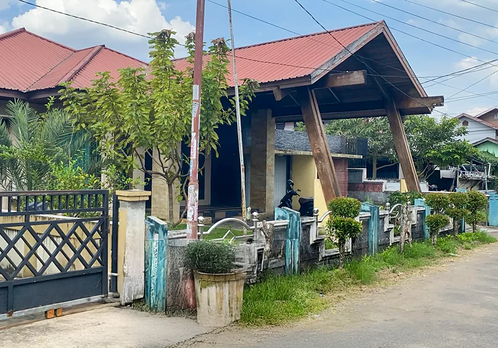 RUMAH DI KOTA PONTIANAK - NPL089-1 - foto 2
