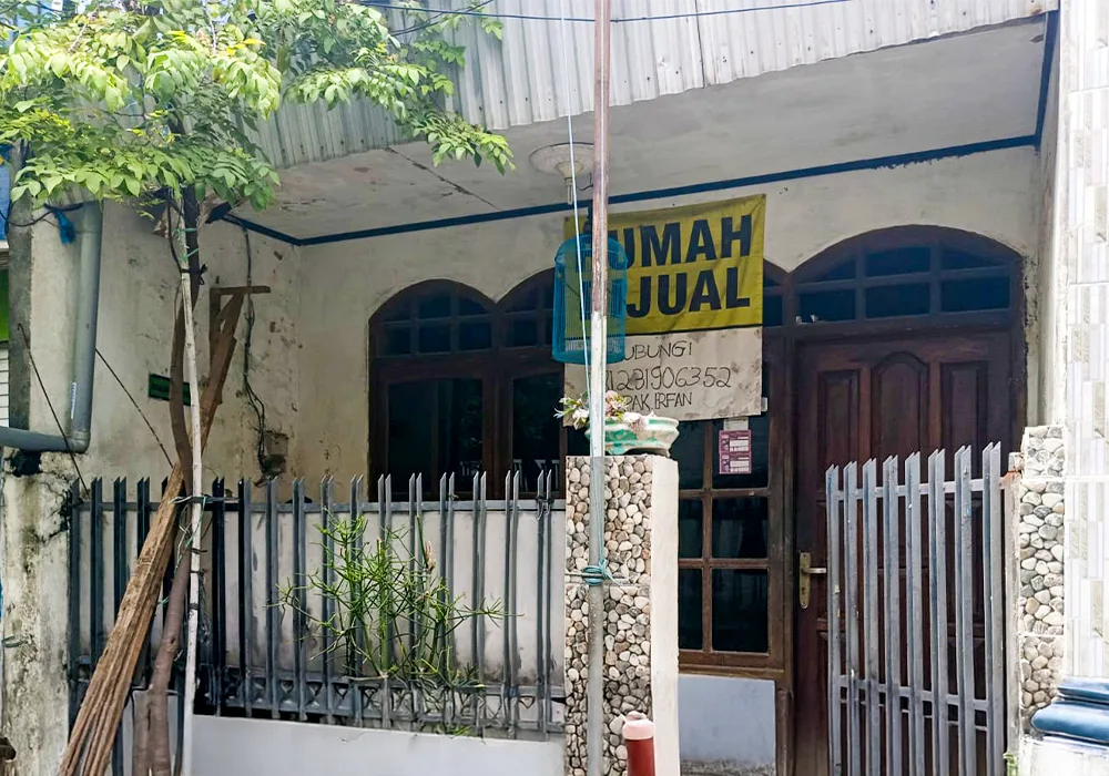 RUMAH DI KOTA SURABAYA - NPL268-1 - Jawa Timur