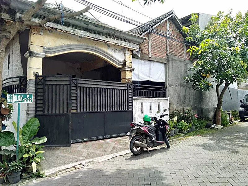 RUMAH DI KAB. GRESIK - NPL290-1 - Jawa Timur