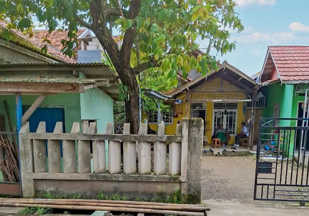 RUMAH DI KAB. KARAWANG - NPL357-1 - foto 2