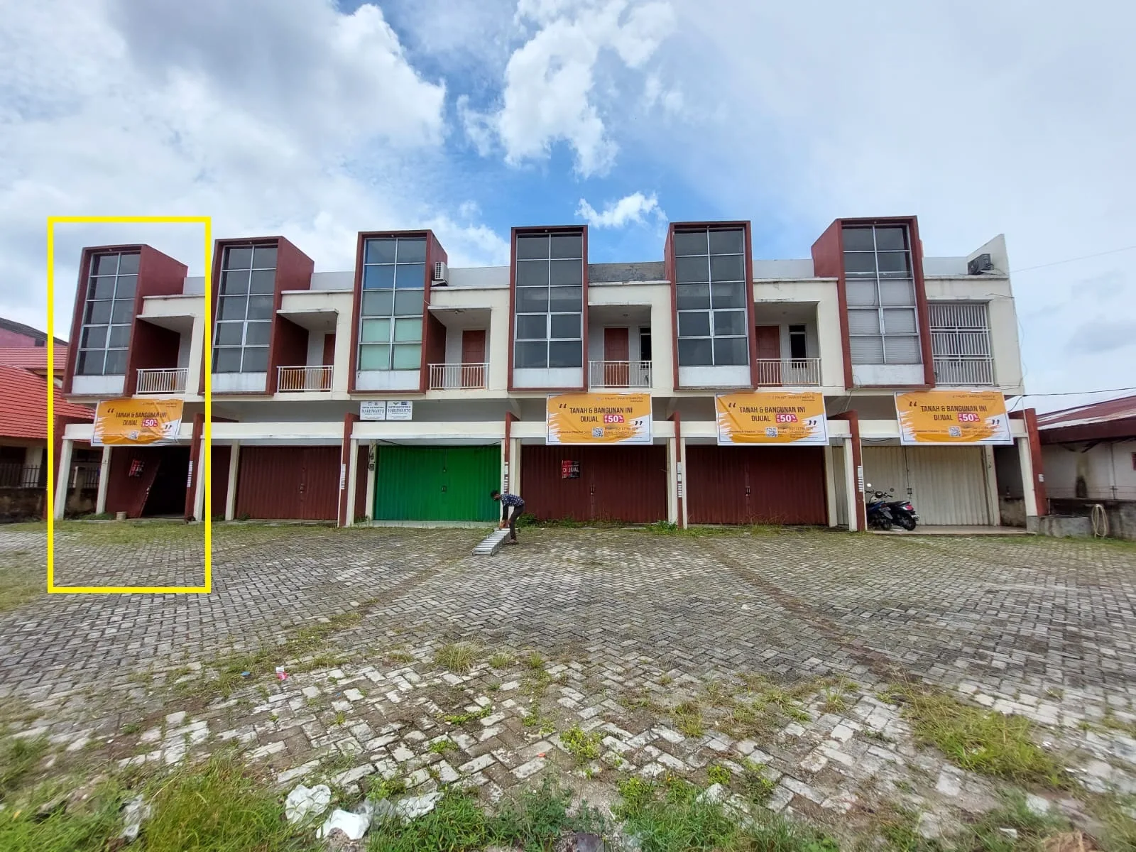 RUKO DI KOTA PEKANBARU - NPL631-3 - Riau