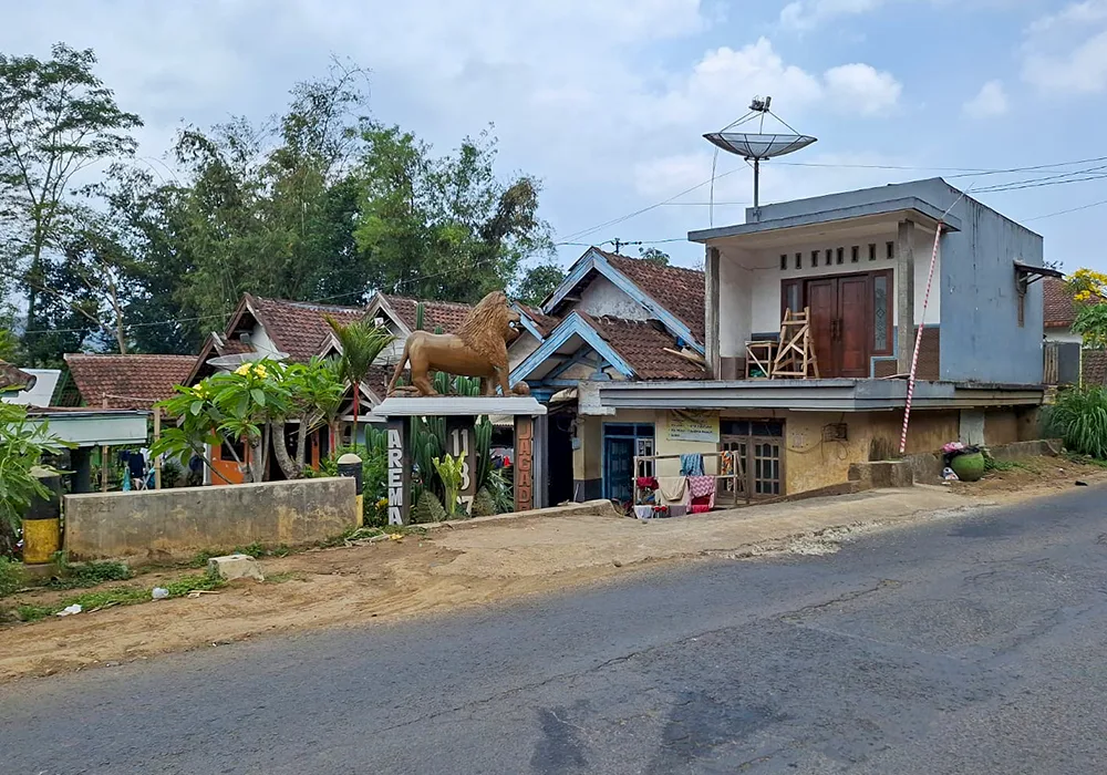 RUMAH DI KAB. MALANG - WOFF197-1 - foto 2