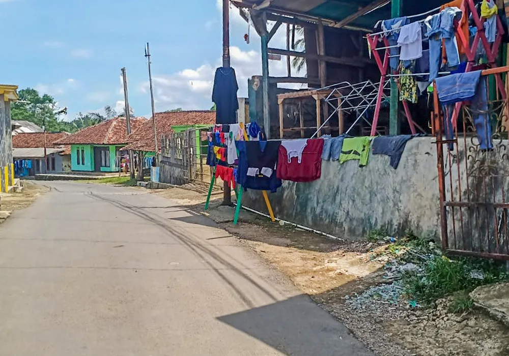 RUMAH DI KAB. SUKABUMI - WOFF232-1 - foto 4
