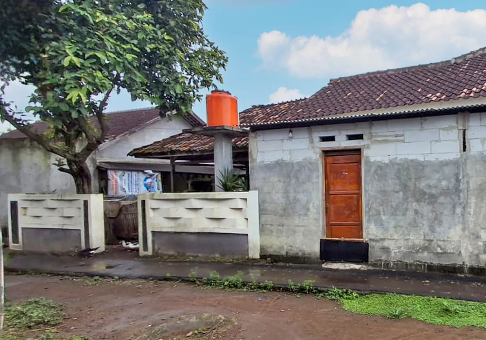 RUMAH DI KAB. KARAWANG - WOFF280-1 - foto 2