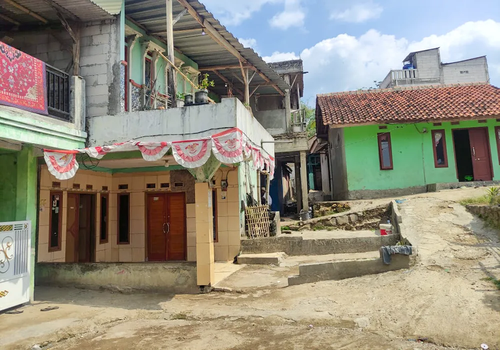 RUMAH DI KAB. BANDUNG BARAT - WOFF281-1 - foto 3