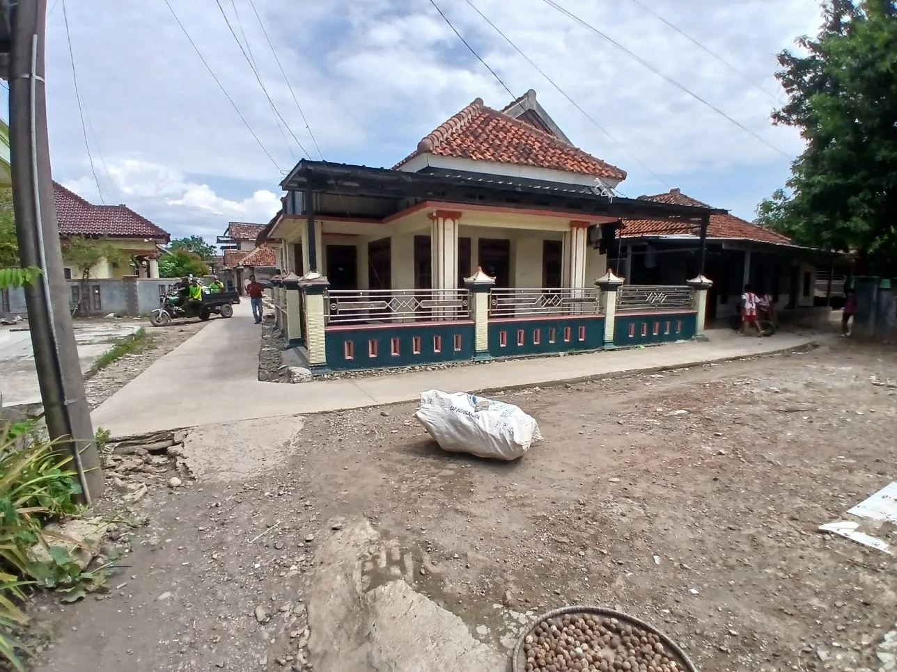 RUMAH DI KAB. CIREBON - WOFF4267-1 - JAWA BARAT