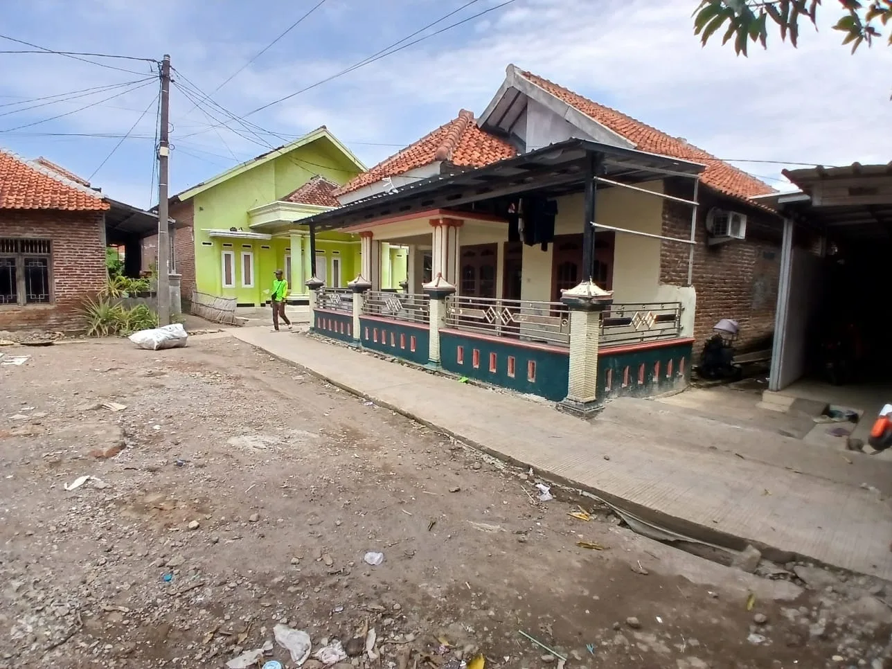 RUMAH DI KAB. CIREBON - WOFF4267-1 - foto 2