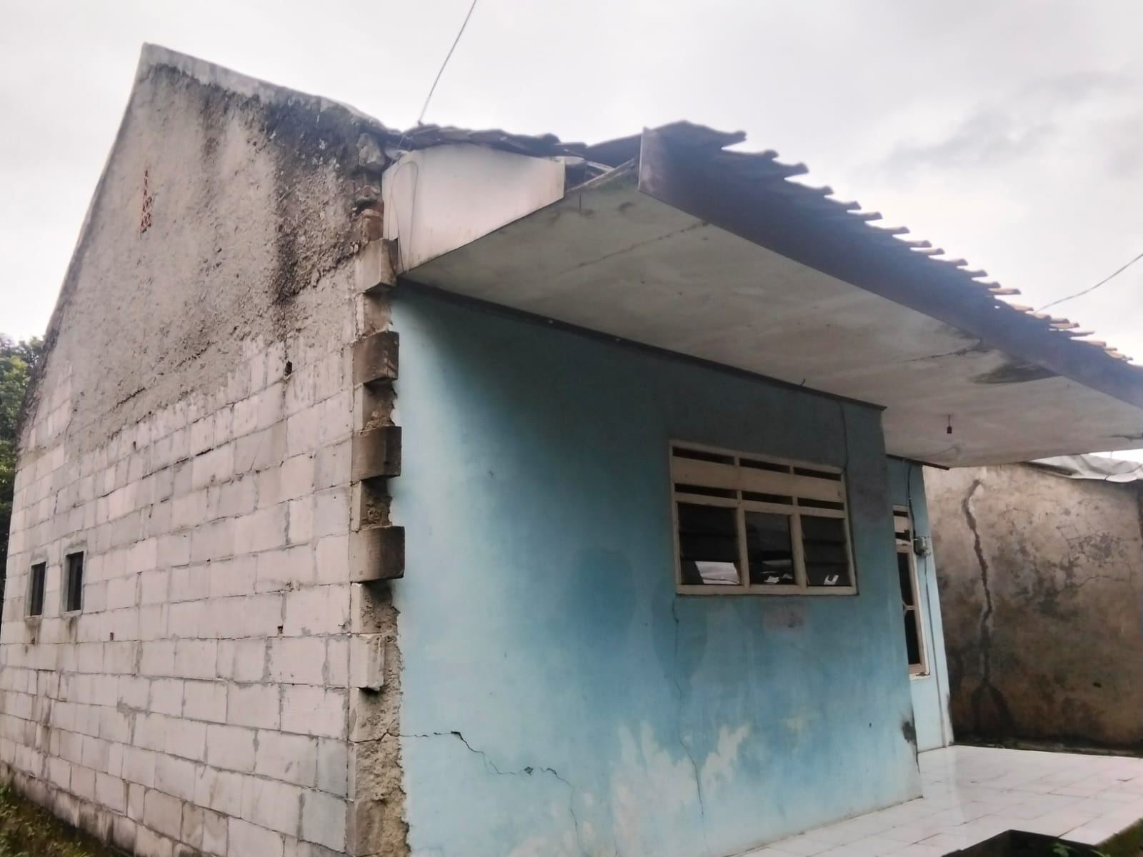 RUMAH DI KAB. TANGERANG - WOFF4271-1 - foto 2