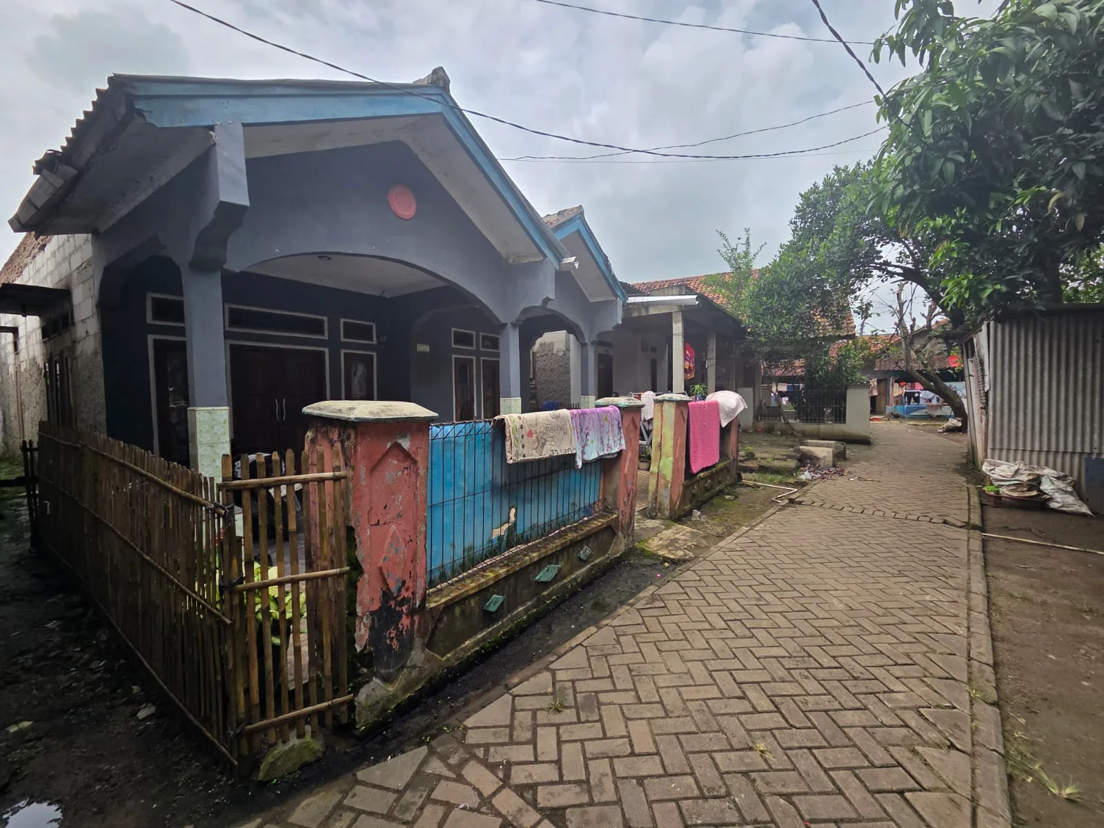 RUMAH DI KAB. TANGERANG - WOFF4272-1 - foto 2