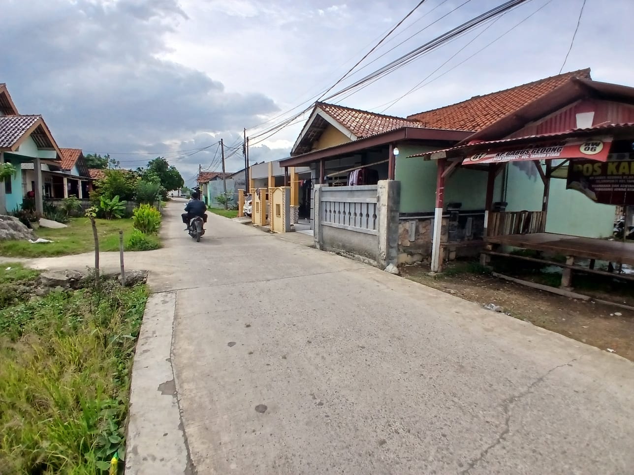 RUMAH DI KAB. BEKASI - WOFF4273-1 - foto 2
