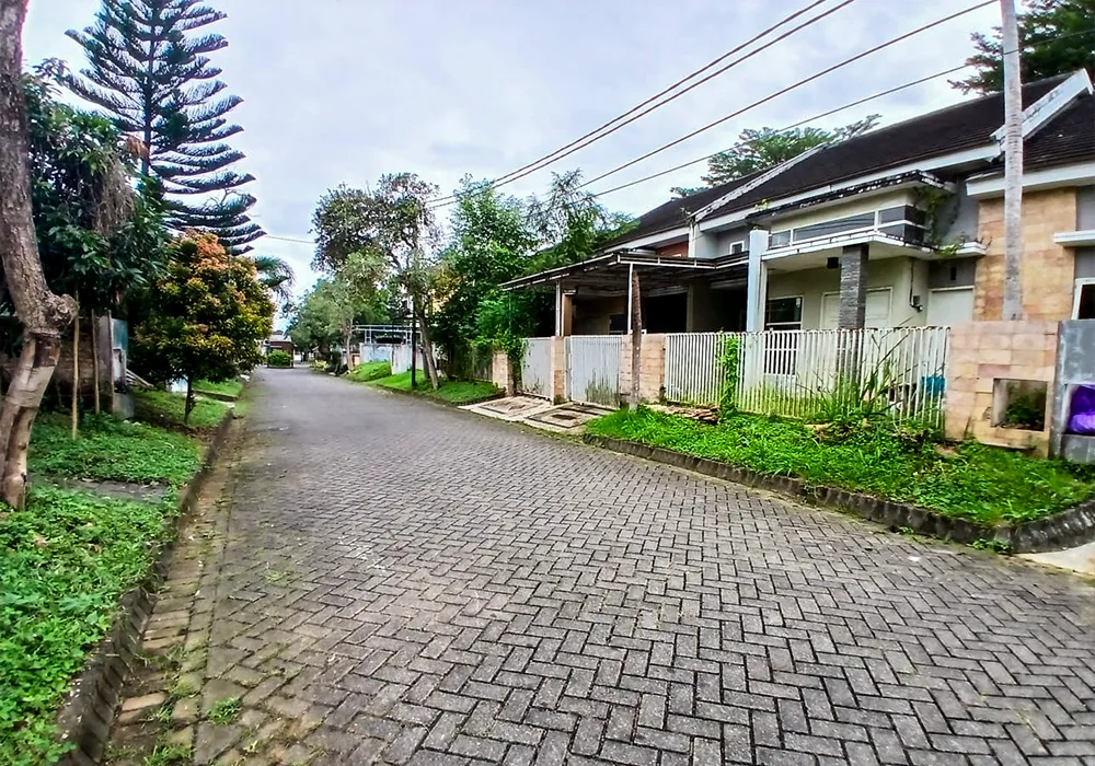 RUMAH DI KOTA BANJAR BARU - WOFF5115-1 - foto 2