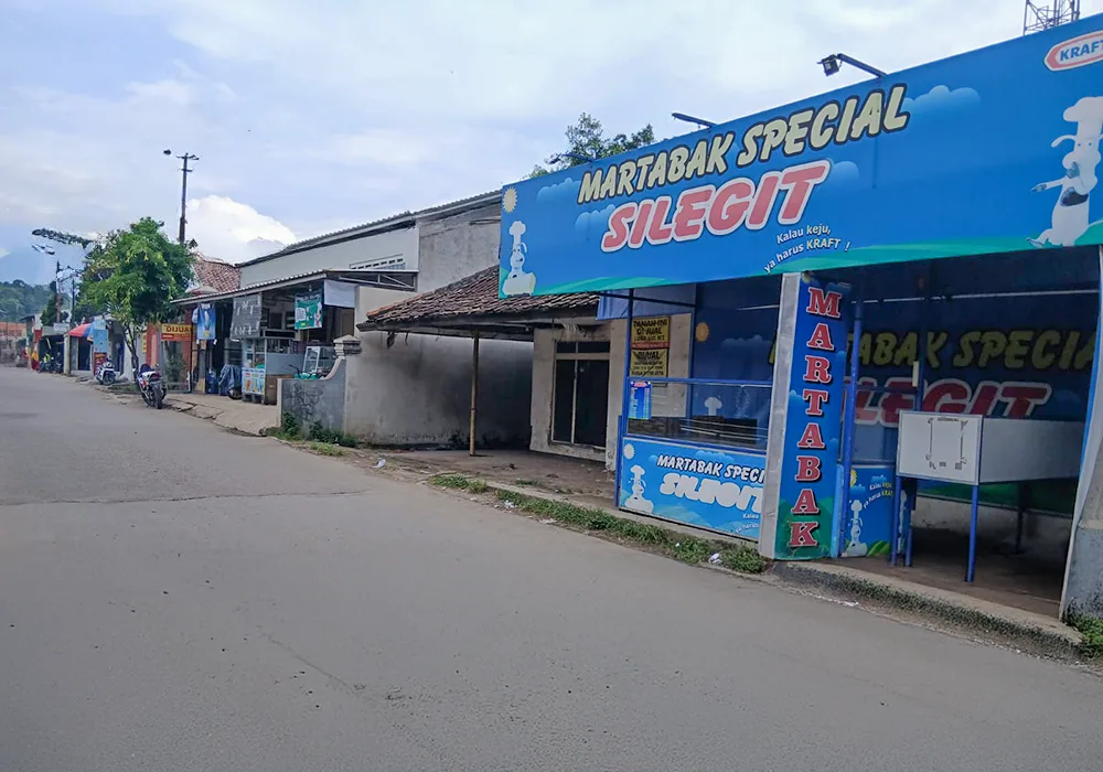 RUMAH DI KAB. BANDUNG - WOFF5116-1 - foto 2