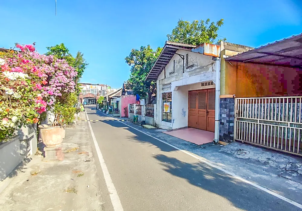 RUMAH DI KOTA SURAKARTA - WOFF581-1 - foto 2