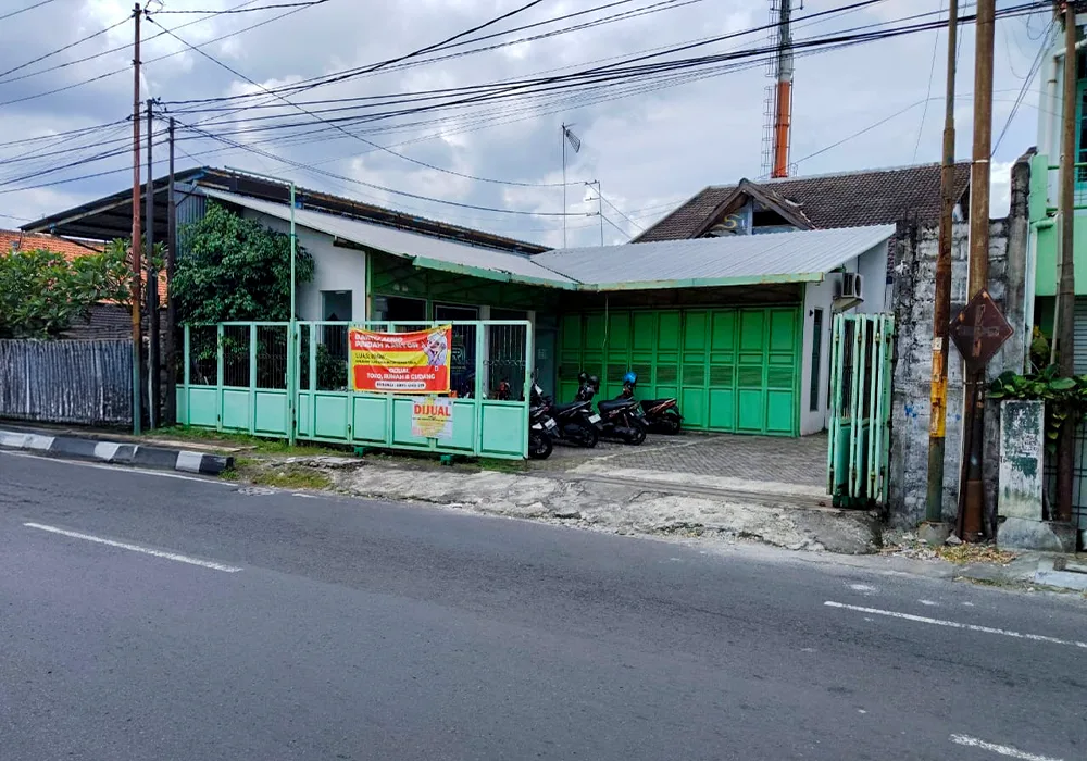 RUMAH DI KOTA YOGYAKARTA - WOFF723-1 - foto 2
