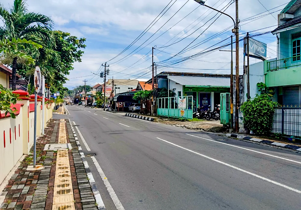 RUMAH DI KOTA YOGYAKARTA - WOFF723-1 - foto 3