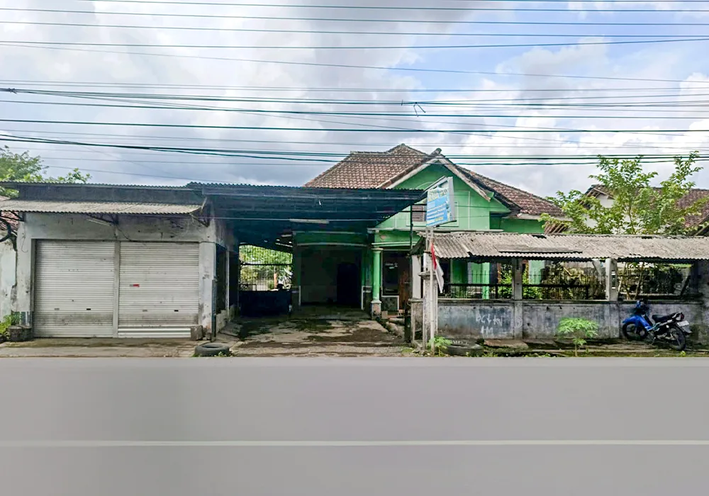 RUMAH DI KAB. JEMBER - WOFF849-1 - Jawa Timur