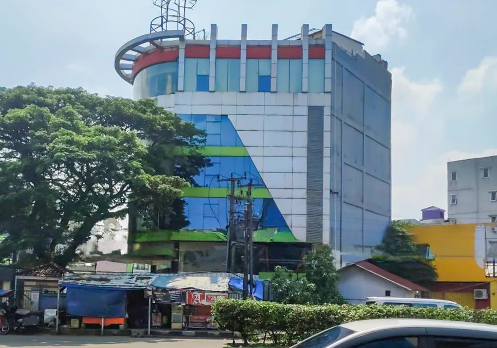 RUKO DI KOTA TANGERANG SELATAN - WOFF861-1 - Banten