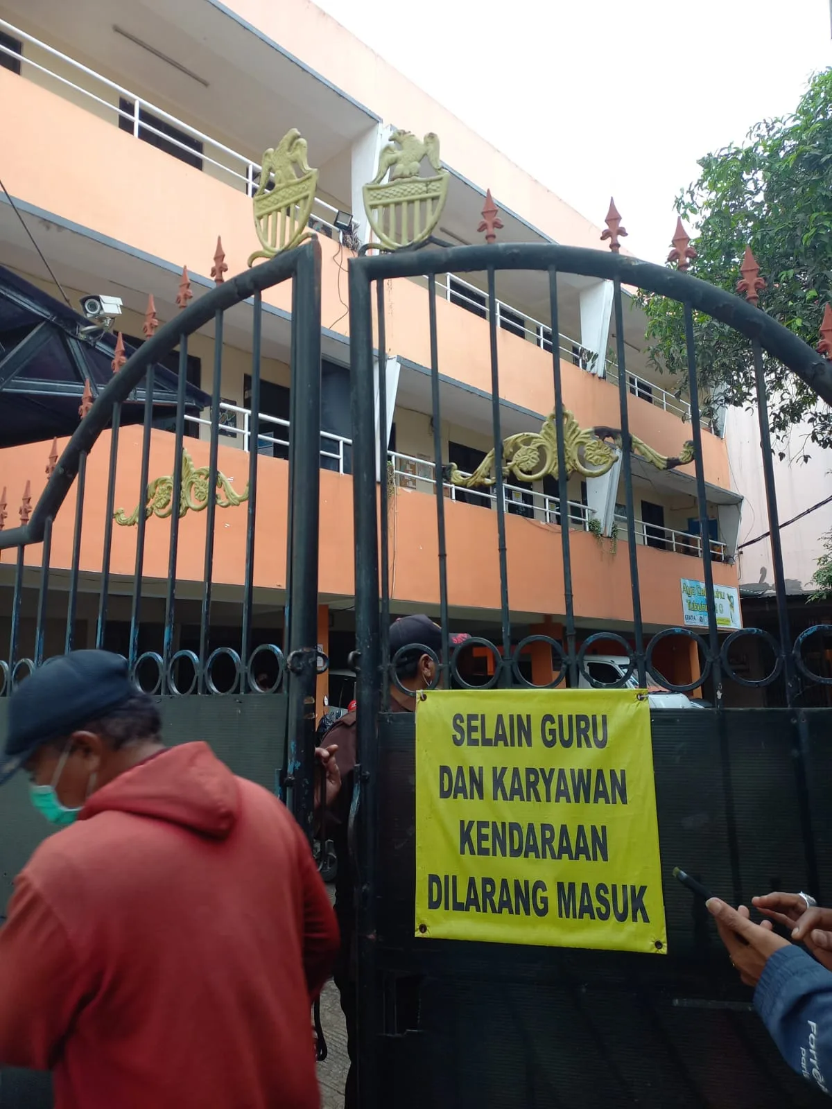 RUMAH DI KOTA BEKASI - WOFF869-1 - foto 4