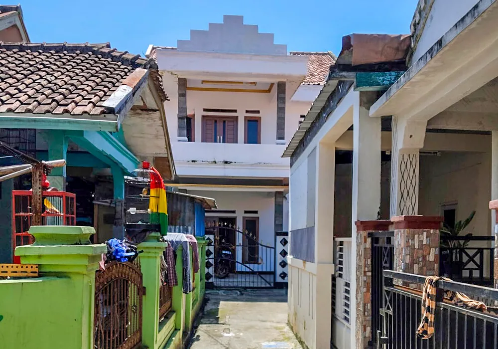 RUMAH DI KOTA BANDUNG - WOFF234-1