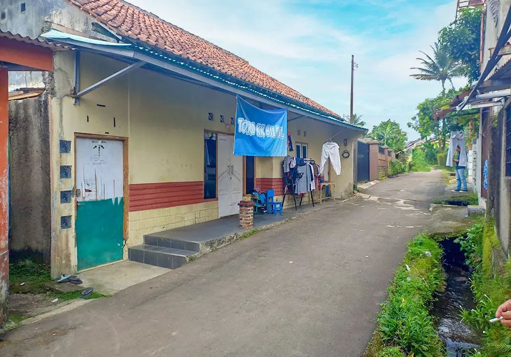 RUMAH DI KAB. BOGOR - WOFF737-1