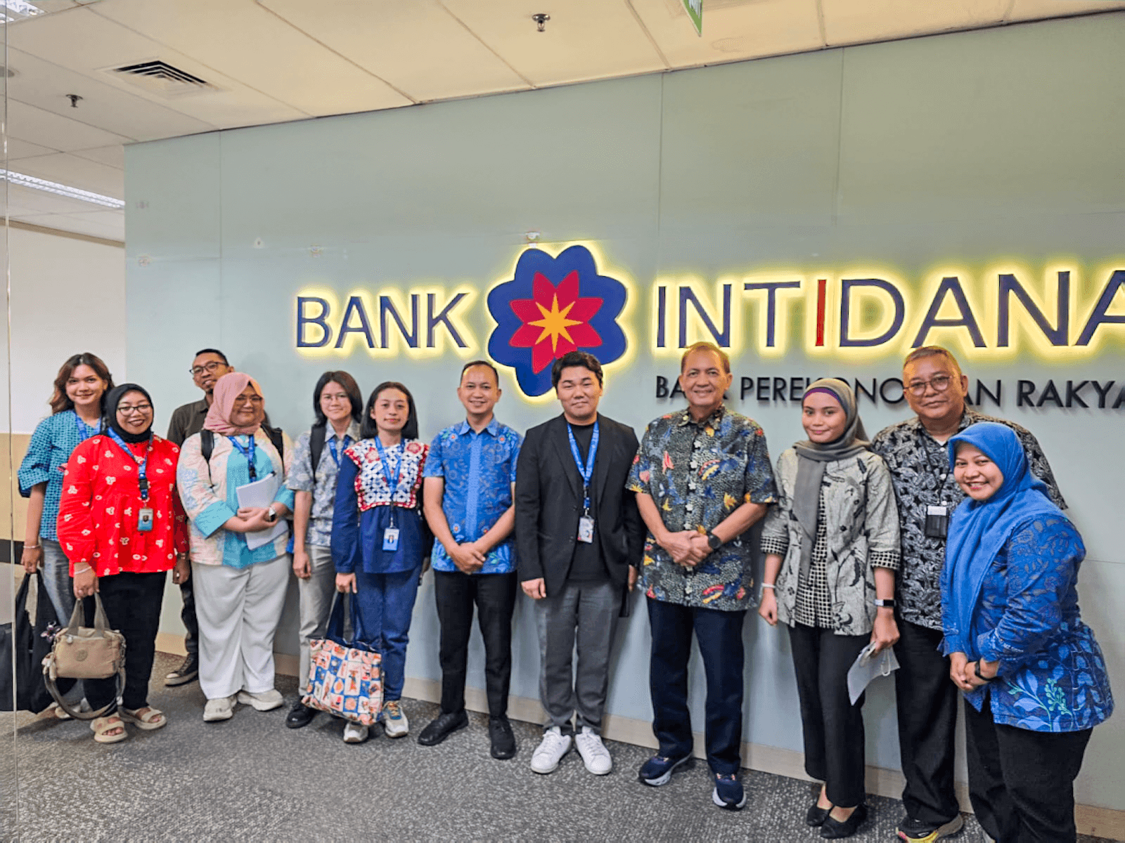 Acara Penandatanganan Akuisisi Portofolio JTII